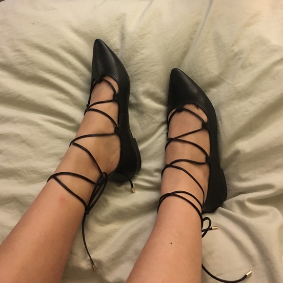 Lace up pointed flats