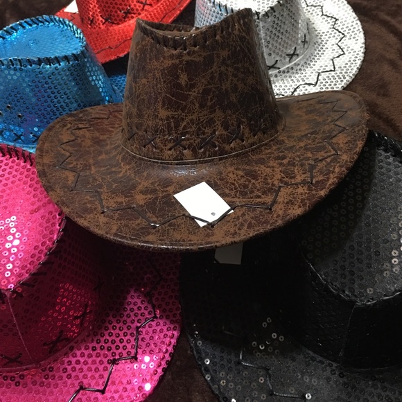 Brown cowboy hat - Picture 1 of 3