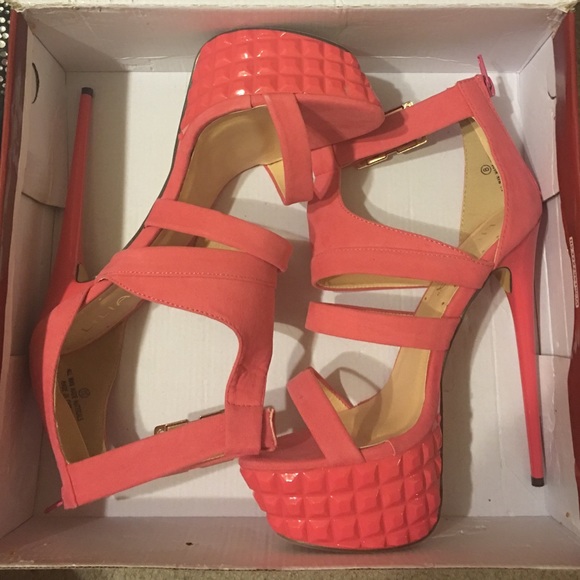 Coral Liliana Heels