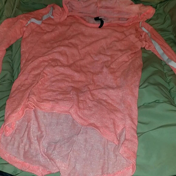 Cute live love dream collection shirt. Nwot.