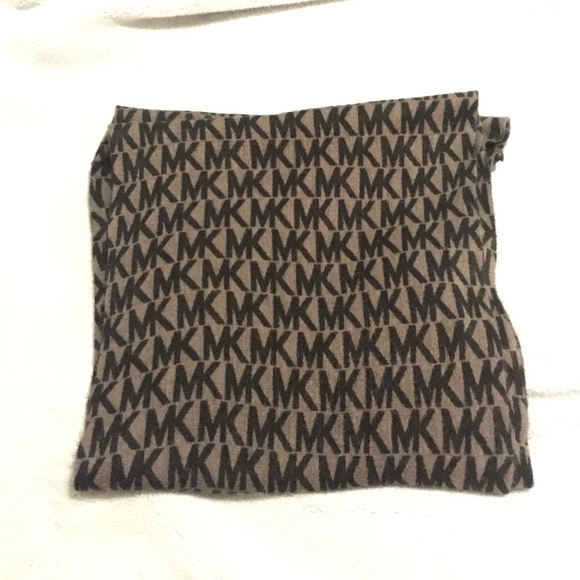 Christmas gift, maybe used once or twice!