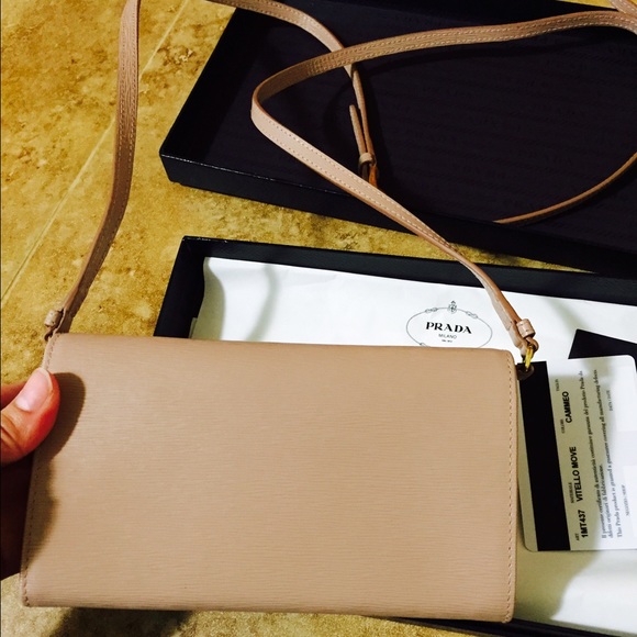 Brand new Prada Cammeo crossbody wallet. - Picture 4 of 4