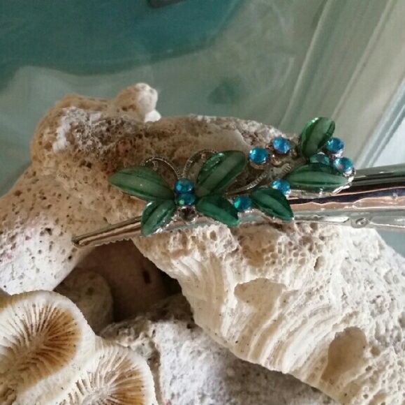 Rhinestone hair clips