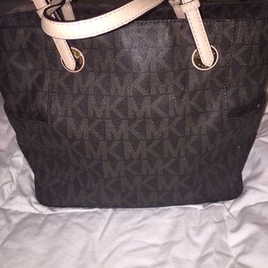 Michael Kors 'Jet Set Signature' Purse