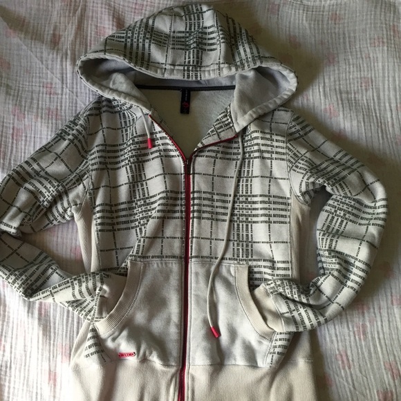 MTTM Zip-up Jacket