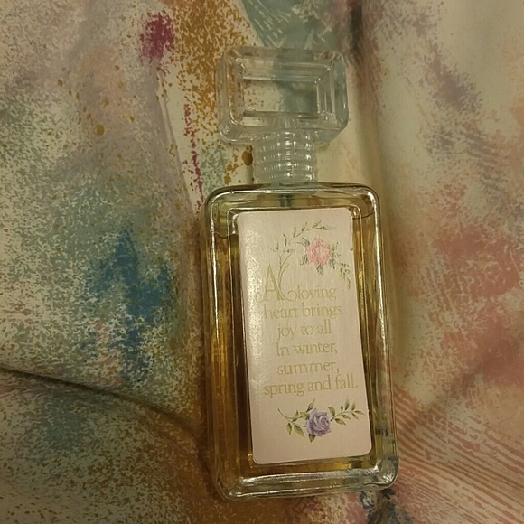 Vintage Avon Sweet Honesty in ltd edition bottle - Picture 1 of 2