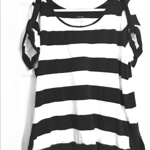 *make me an offer* Lane Bryant Tee