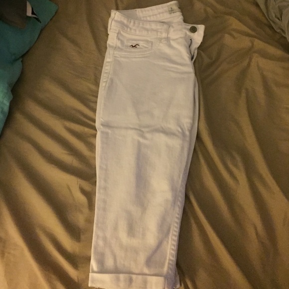 White Hollister Capris