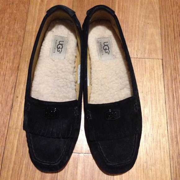 UGG loafers/slippers