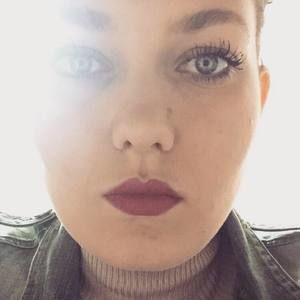 Meet your Posher, Conner