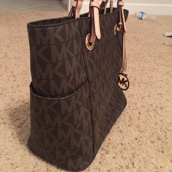 Michael Kors Purse - Picture 2 of 3