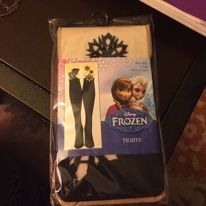 Frozen tights with black thigh high design