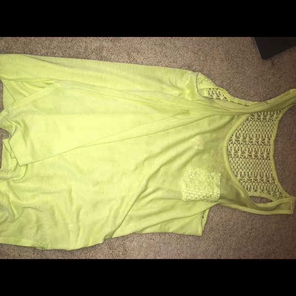 Neon yellow tanktop