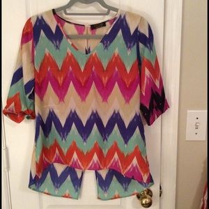 Chevron top