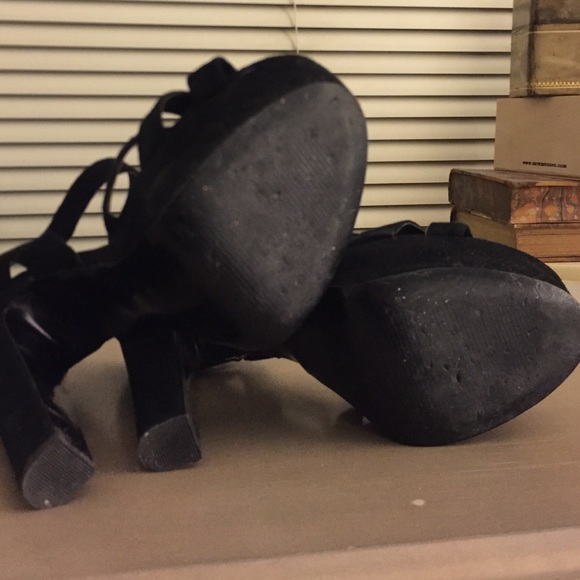 🧳sold!🧳Steve Madden Platform Heels - Picture 3 of 4