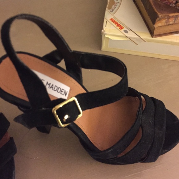 🧳sold!🧳Steve Madden Platform Heels - Picture 4 of 4