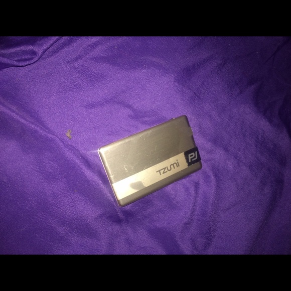 Gold portable charger ⚡️