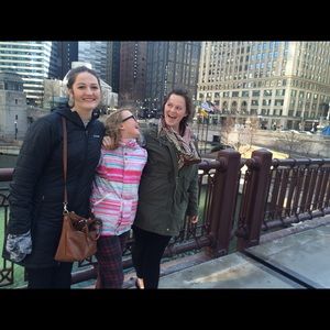 Meet your Posher, Brenna