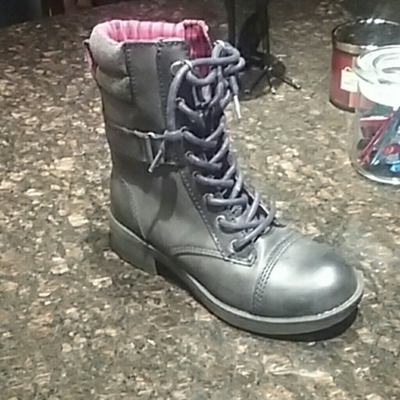 💕K9 by rocketdog combat boots💕