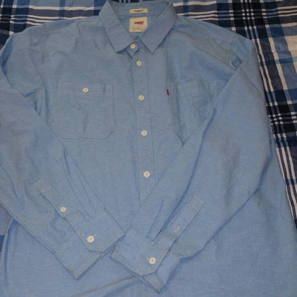 Levis button up