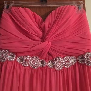 Coral prom dress!! Only has been worn once