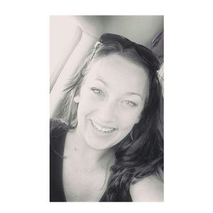 Meet your Posher, Krystal