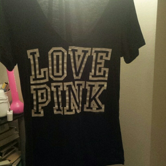 Love pink tee