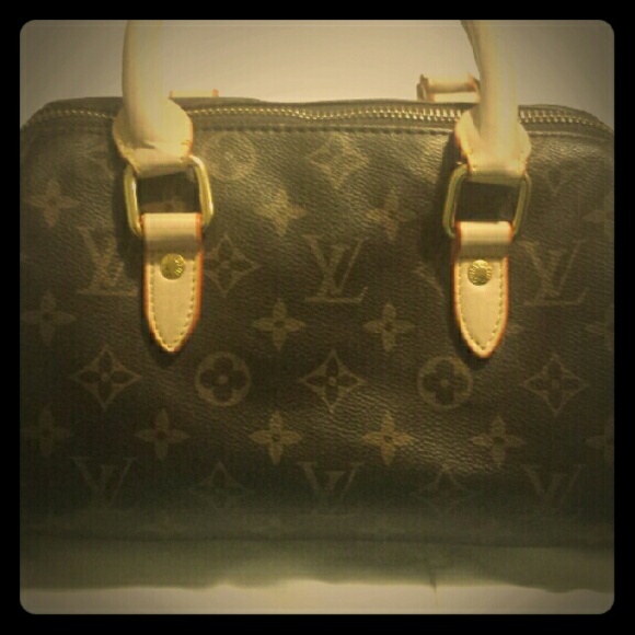 Brown LV monogram purse