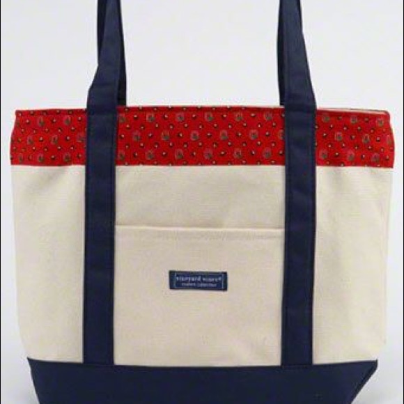 Vineyard vines Ohio State tote