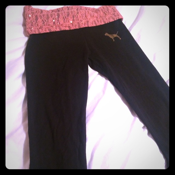 Victoria's Secret crop yoga