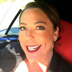 Meet your Posher, Carolyn