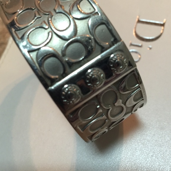 Silver coach bangle - Picture 2 of 3