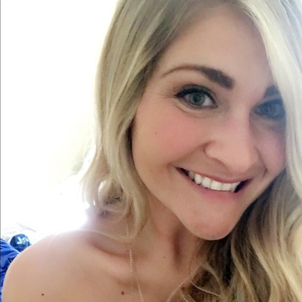 Meet your Posher, Mandy