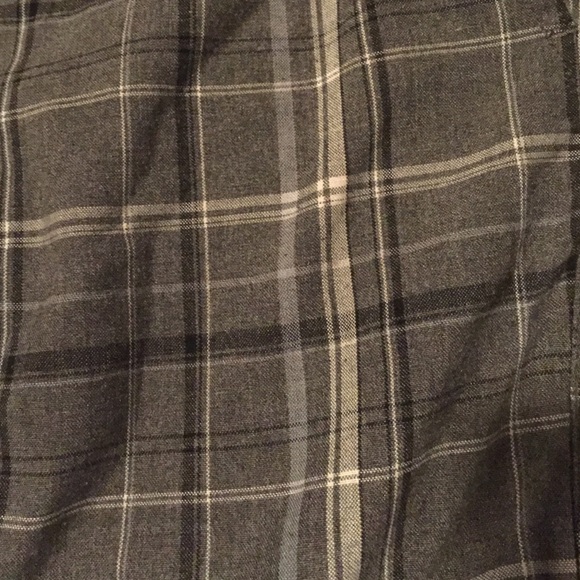 O'NEILL PLAID SURF SHORTS😍 - Picture 2 of 3