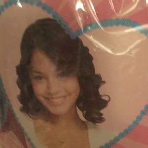 Meet your Posher, Bella