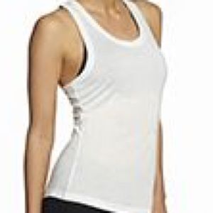 Fabletics aventura tank in white size extra small