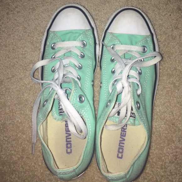 Mint green converse size 7 women's