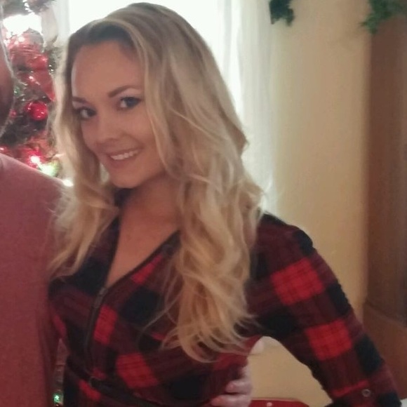 🔝 10% Seller, 🔝Rated Seller & Sharer, PoshMentor - Picture 6 of 15