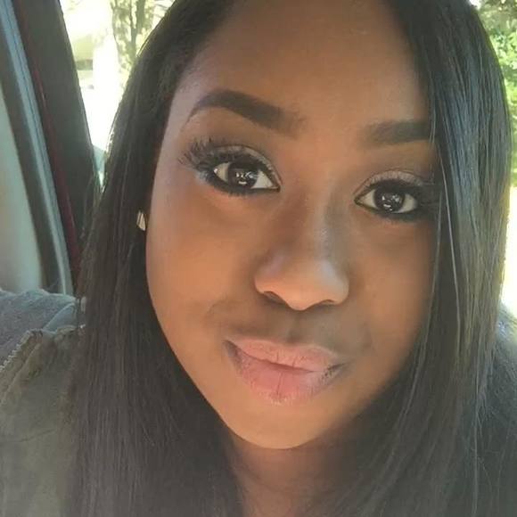 Meet your Posher, Dani