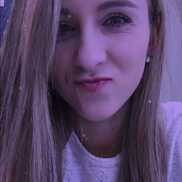 Meet your Posher, Jacey - Picture 1 of 1