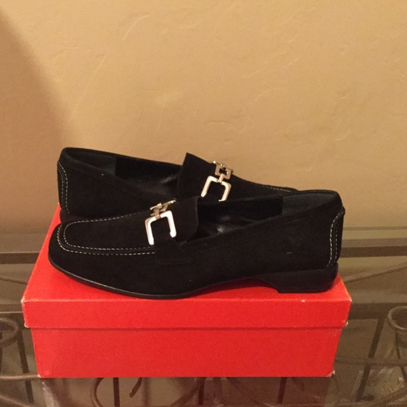 Claudia Ciuti Black Suede Loafers