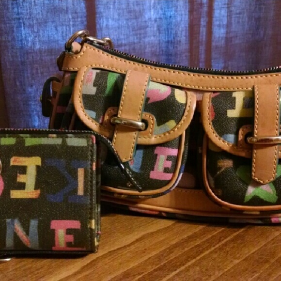 Dooney & Bourke purse and wallet set - Picture 1 of 3