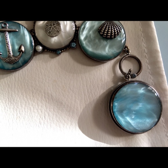 Sold❣Mars and Valentine seahorse bracelet - Picture 3 of 4