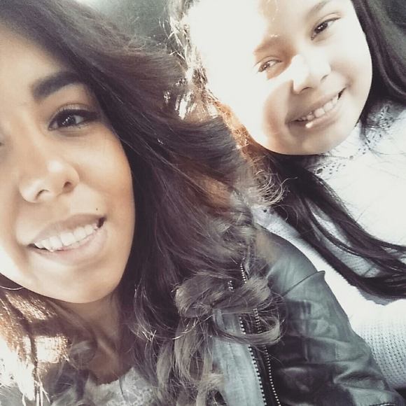 Meet your Posher, Valeria