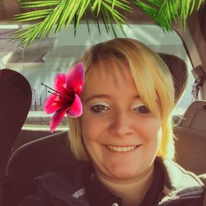 Meet your Posher, Tiffany