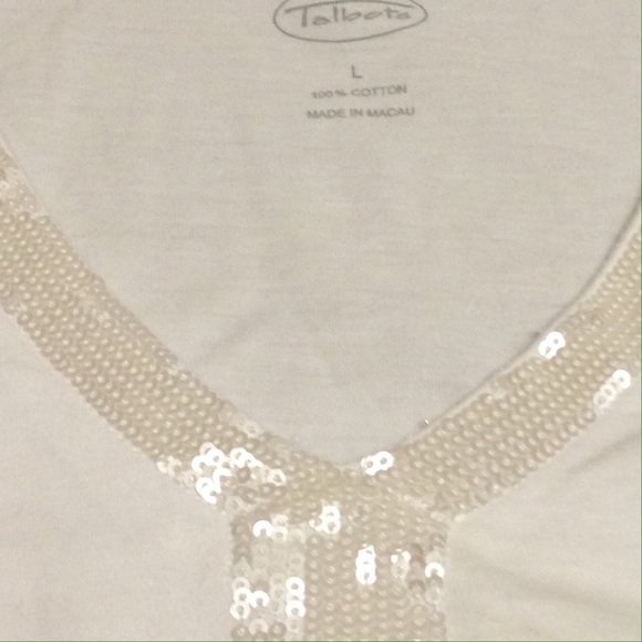 Cream colored Tee - Picture 3 of 4