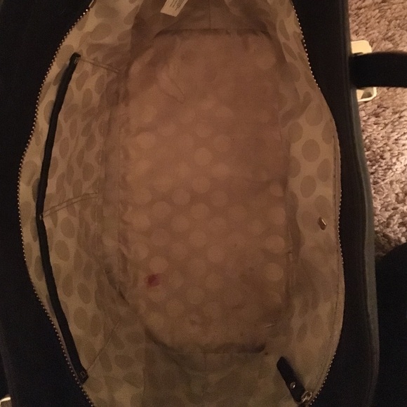 Cedar Street Medium Harmony Shoulder Bag - Picture 2 of 4