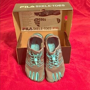 Skele-toes  Fila