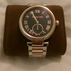 Michael Kors Sawyer watch