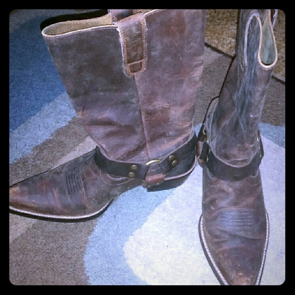 Vintage/Distressed Cowgirl Boots